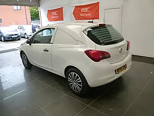 Used 2018 Vauxhall Corsa White - Interior and Exterior details 6