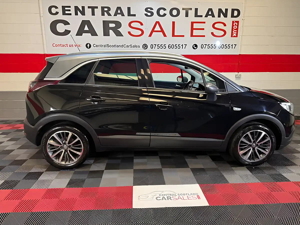 Used 2018 Vauxhall Crossland X Elite Black - Interior and Exterior details 10