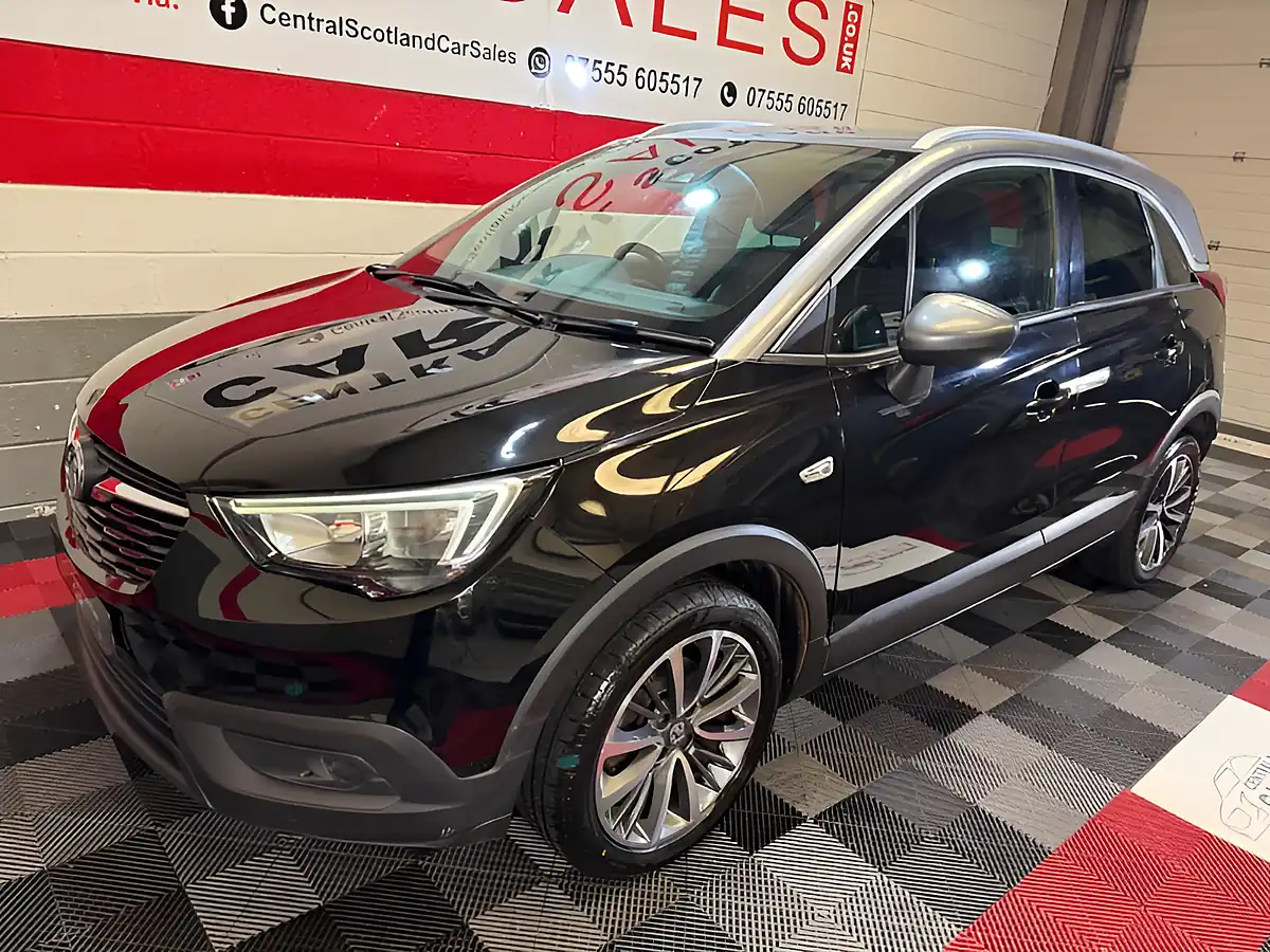 Used 2018 Vauxhall Crossland X Elite Black - Interior and Exterior details 2