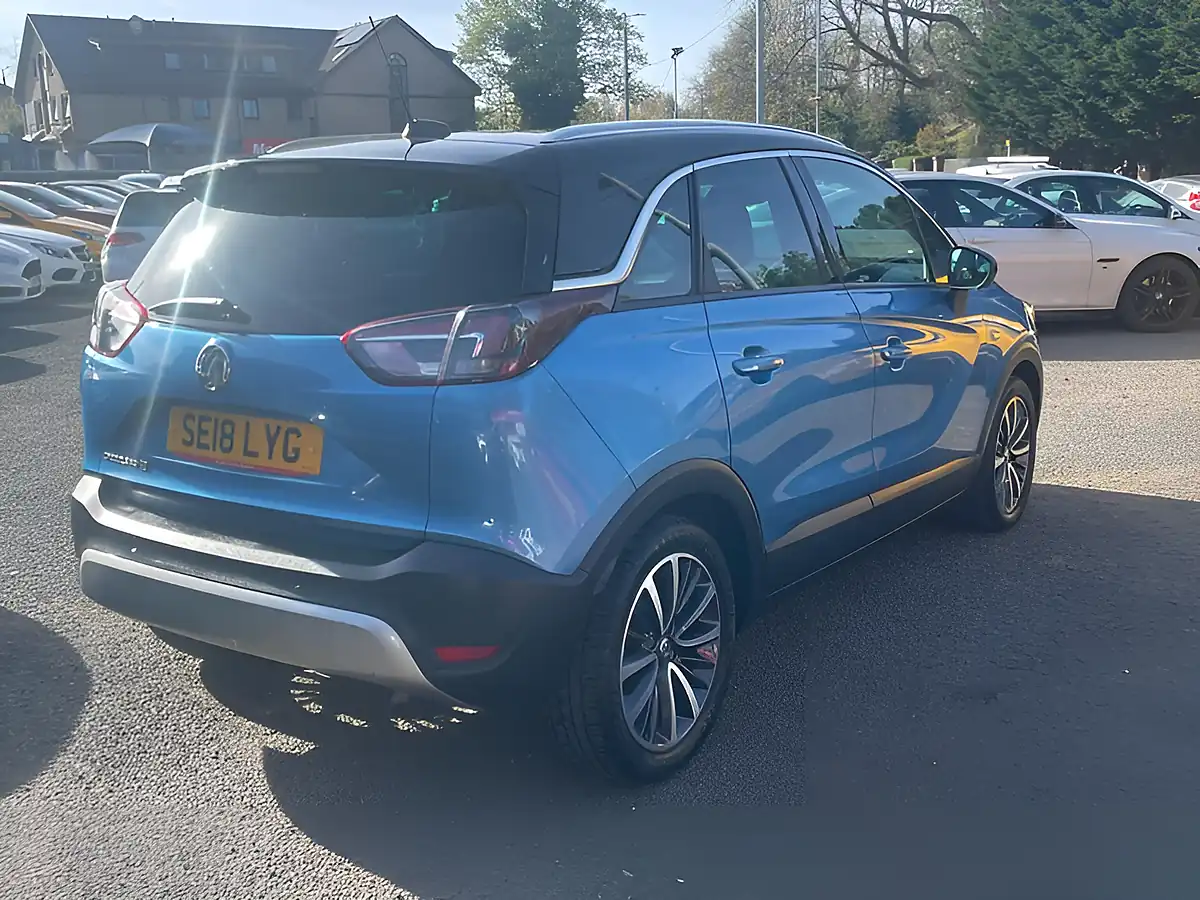 Used 2018 Vauxhall Crossland X Elite Blue - Interior and Exterior details 9