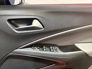 Used 2018 Vauxhall Crossland X Elite Blue - Interior and Exterior details 13