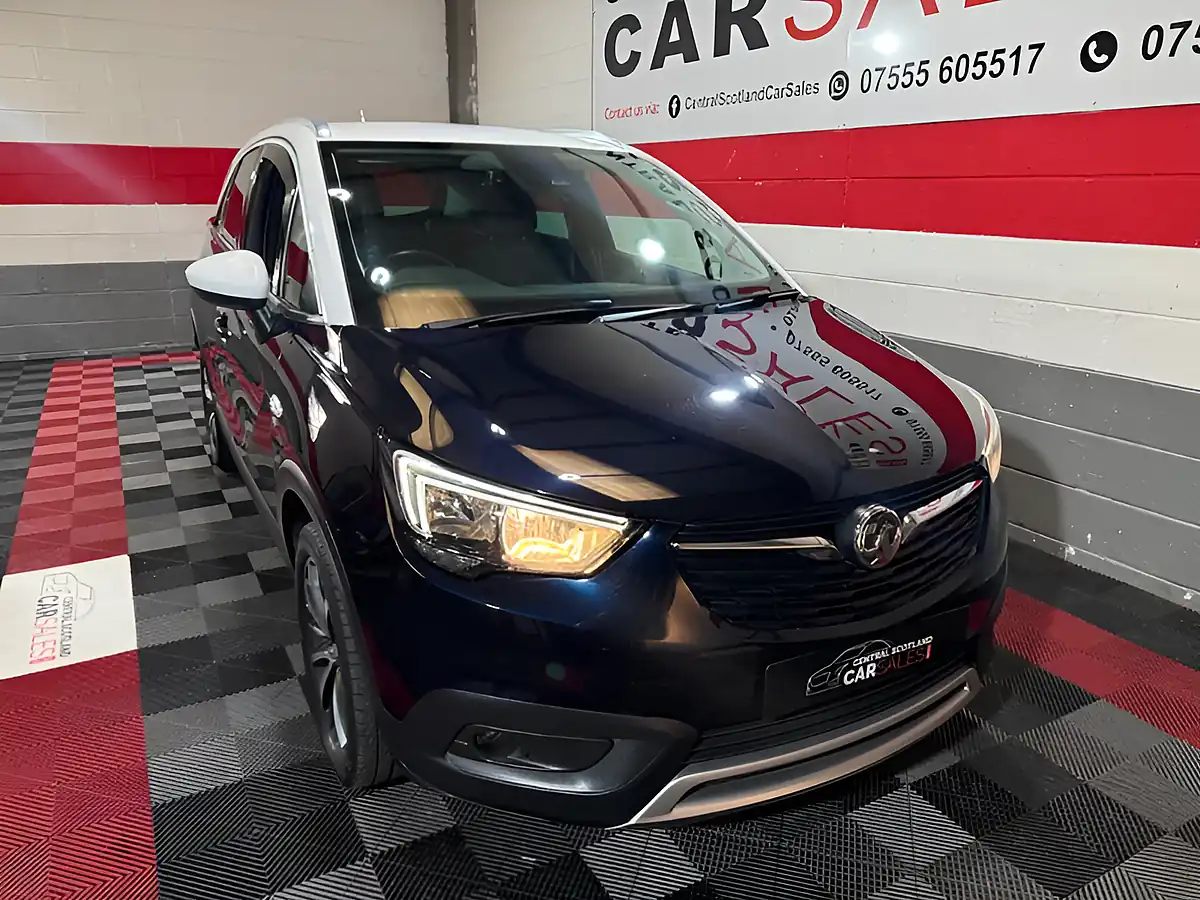Used 2018 Vauxhall Crossland X Elite Blue - Interior and Exterior details 5