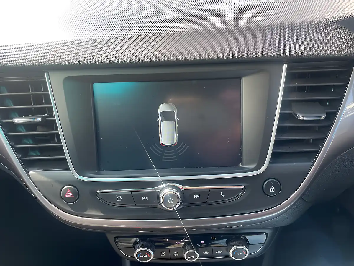 Used 2018 Vauxhall Crossland X Elite Blue - Interior and Exterior details 15