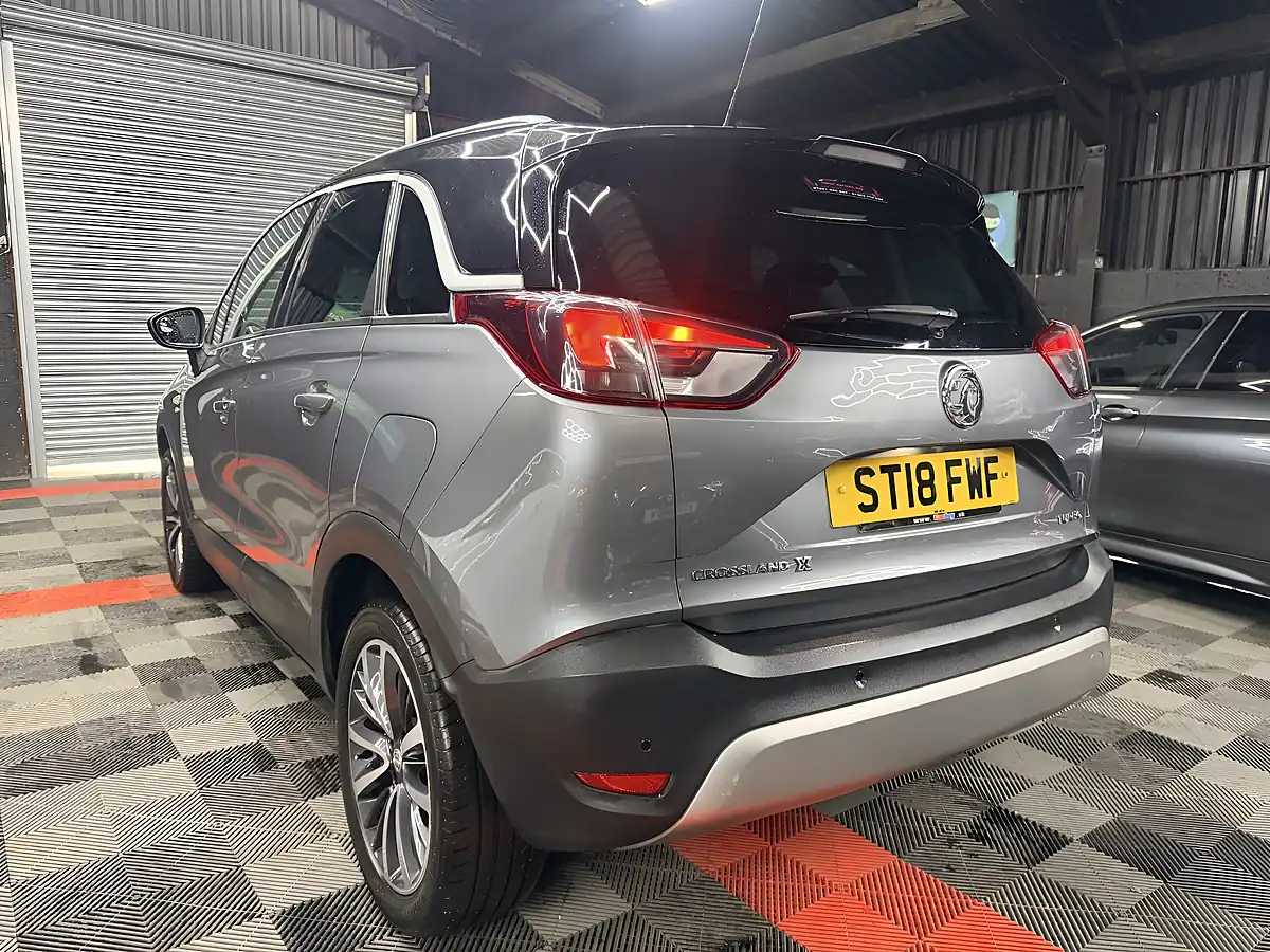 Used 2018 Vauxhall Crossland X Elite Grey - Interior and Exterior details 8