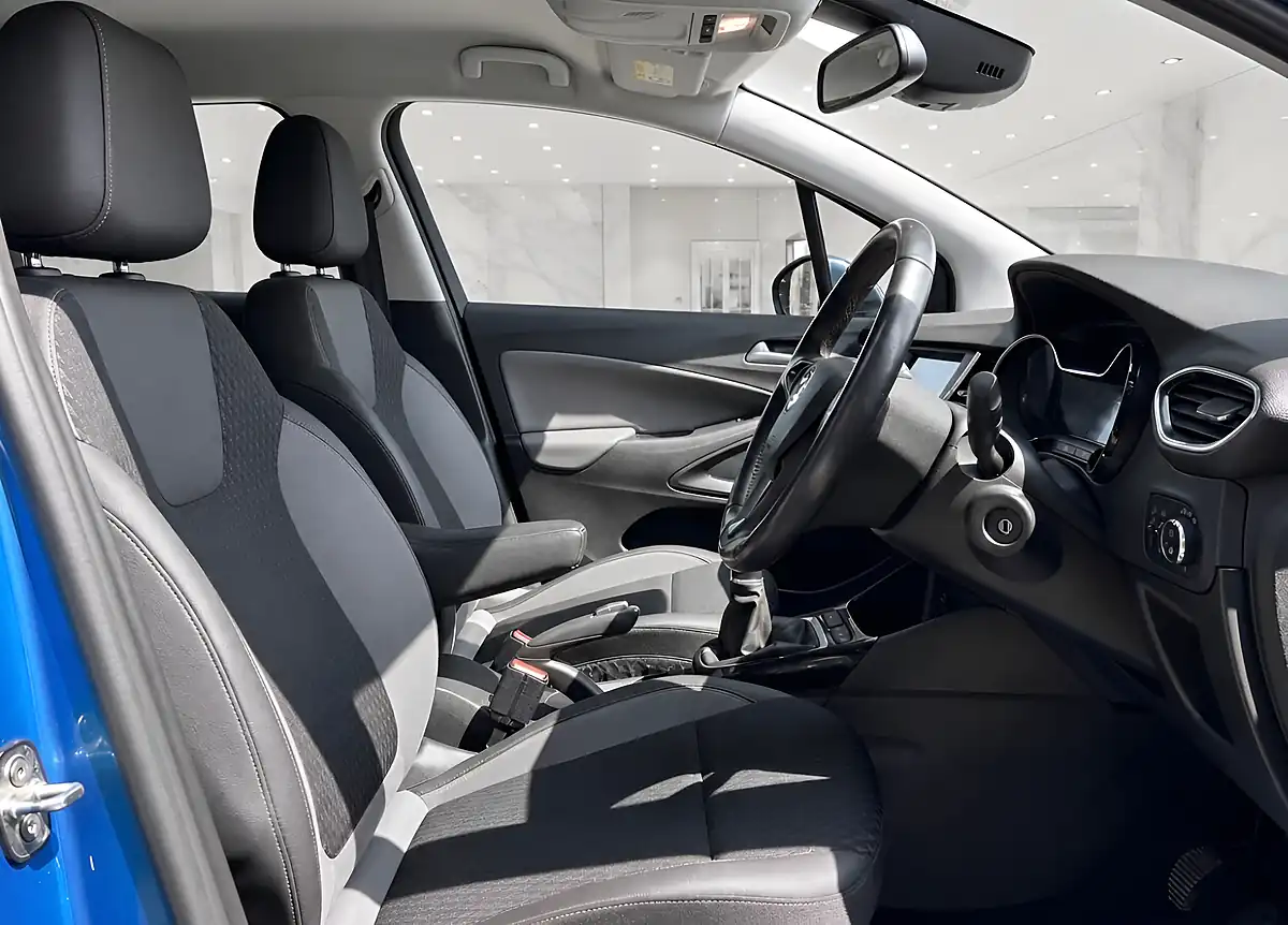 Used 2018 Vauxhall Crossland X Elite Nav Blue - Interior and Exterior details 9
