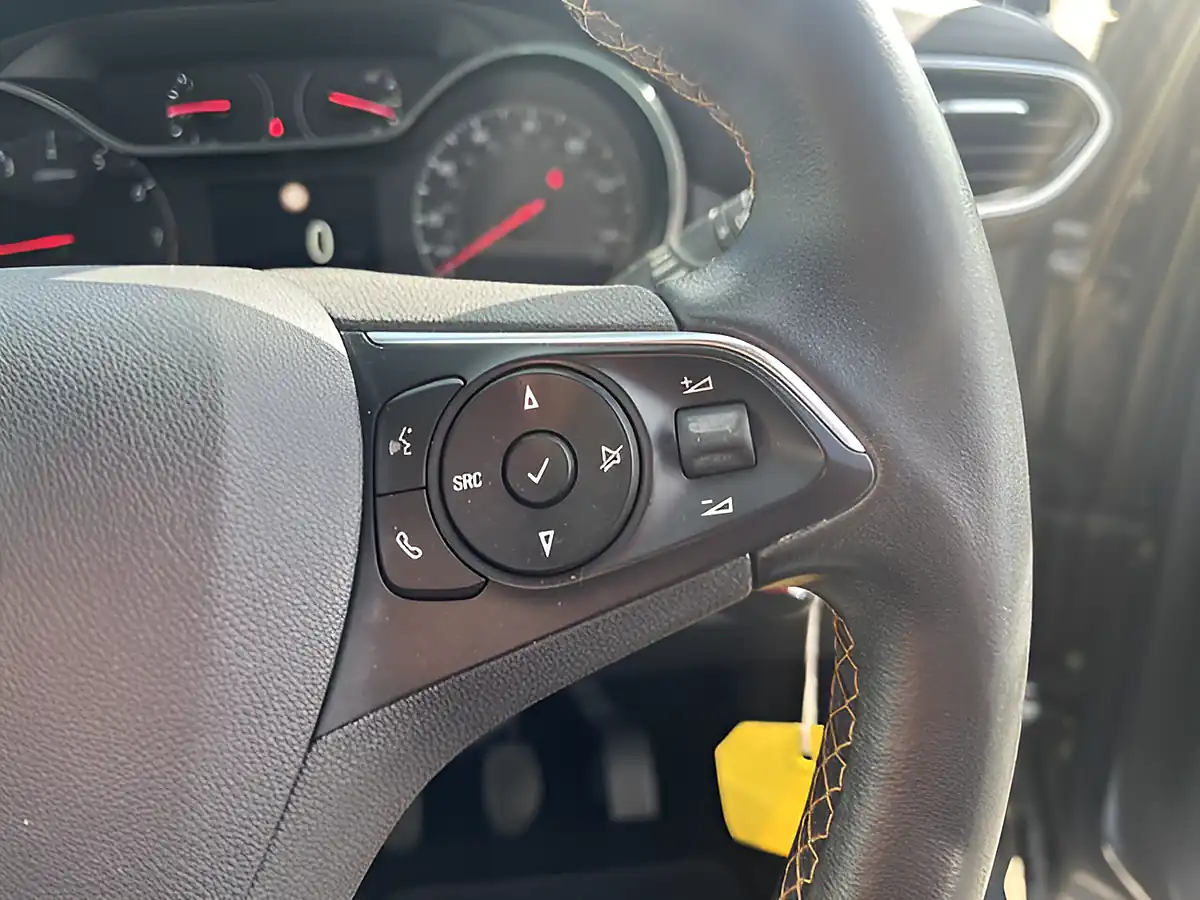 Used 2018 Vauxhall Crossland X Elite Nav Grey - Interior and Exterior details 18