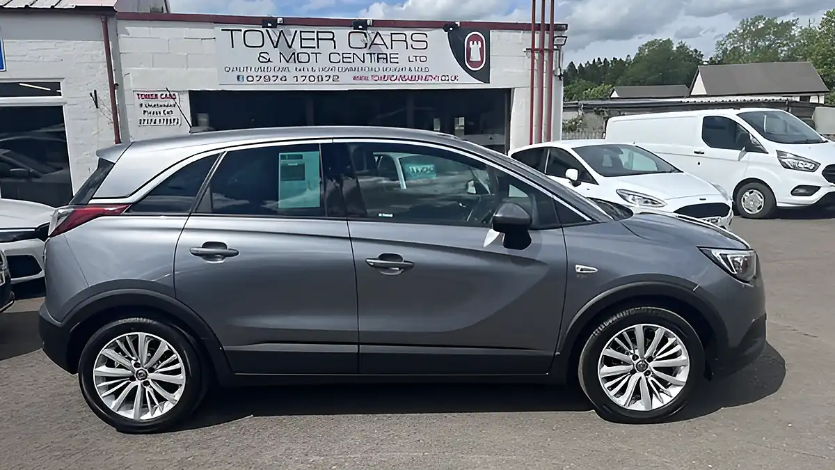 Used 2018 Vauxhall Crossland X Elite Nav Grey - Interior and Exterior details 2