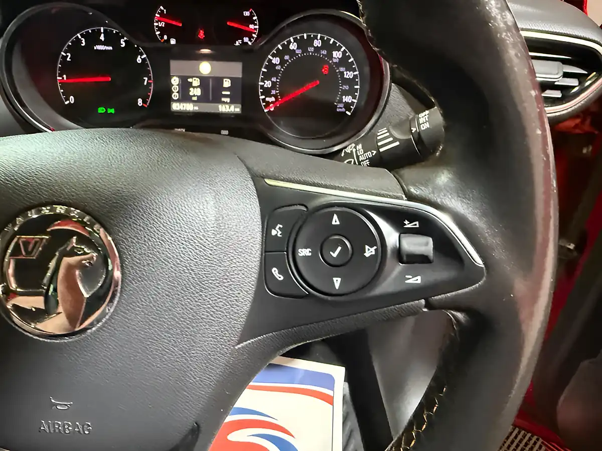 Used 2018 Vauxhall Crossland X Elite Nav Red - Interior and Exterior details 13