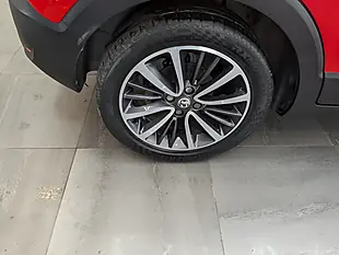 Used 2018 Vauxhall Crossland X Elite Nav Rioja Red - Interior and Exterior details 9