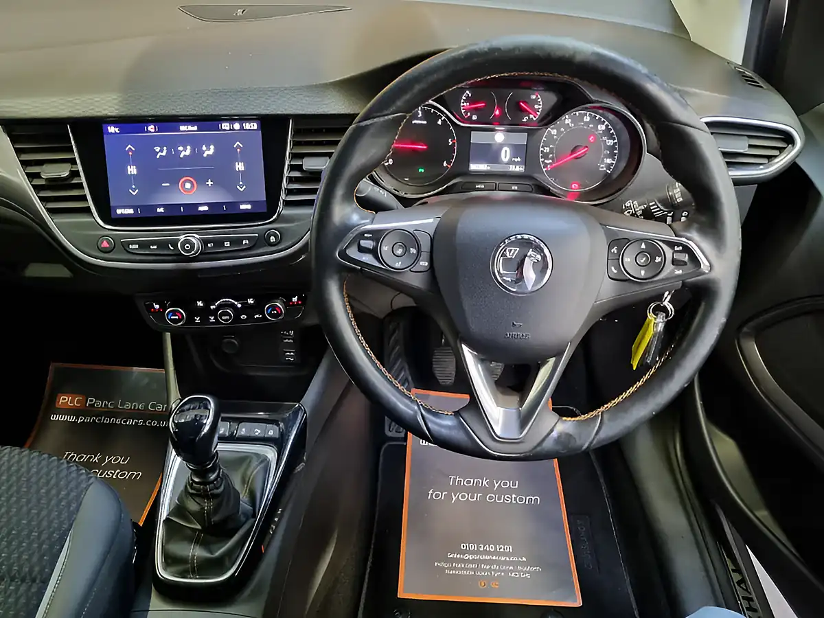 Used 2018 Vauxhall Crossland X Elite Nav Sovereign Silver Metallic - Interior and Exterior details 14