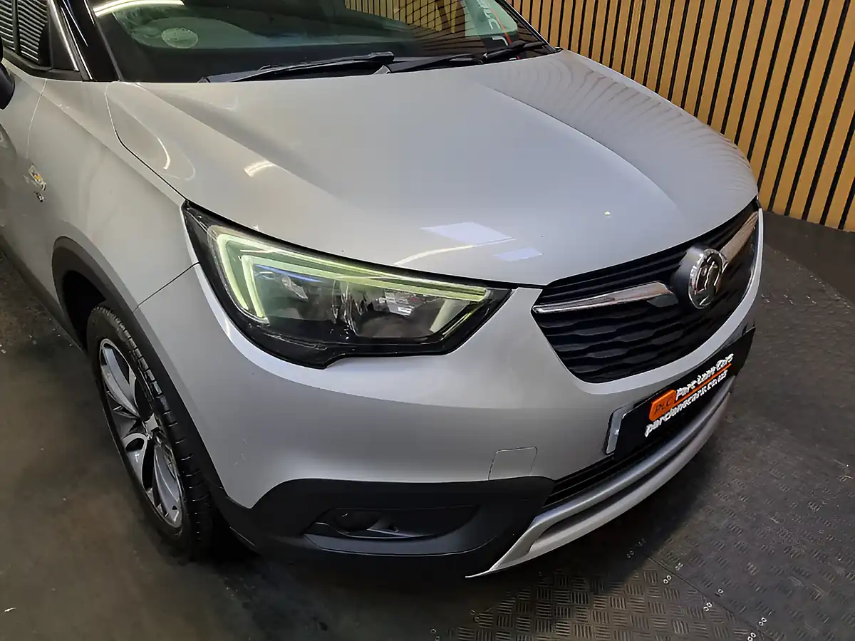 Used 2018 Vauxhall Crossland X Elite Nav Sovereign Silver Metallic - Interior and Exterior details 6