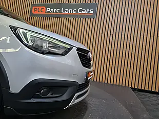 Used 2018 Vauxhall Crossland X Elite Nav Sovereign Silver Metallic - Interior and Exterior details 8