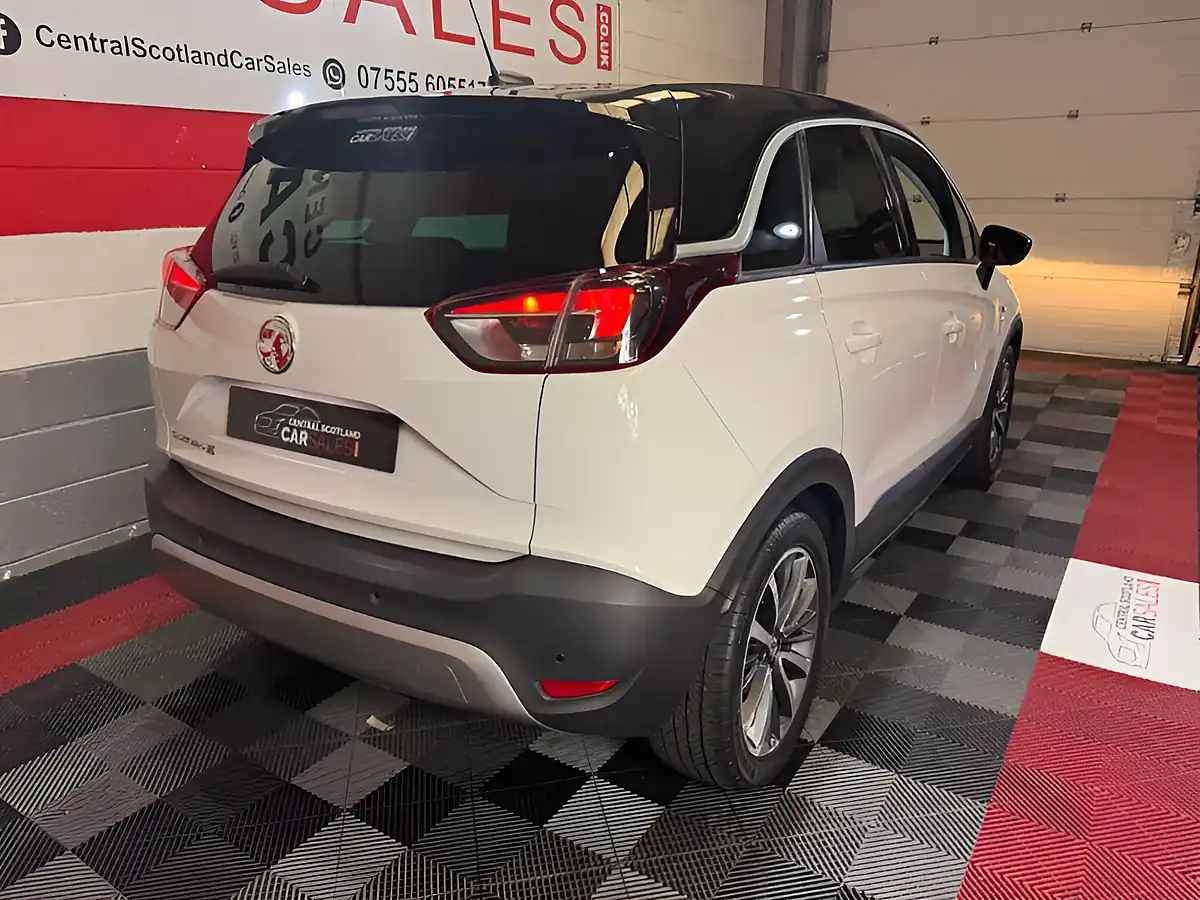 Used 2018 Vauxhall Crossland X Elite Nav White - Interior and Exterior details 17