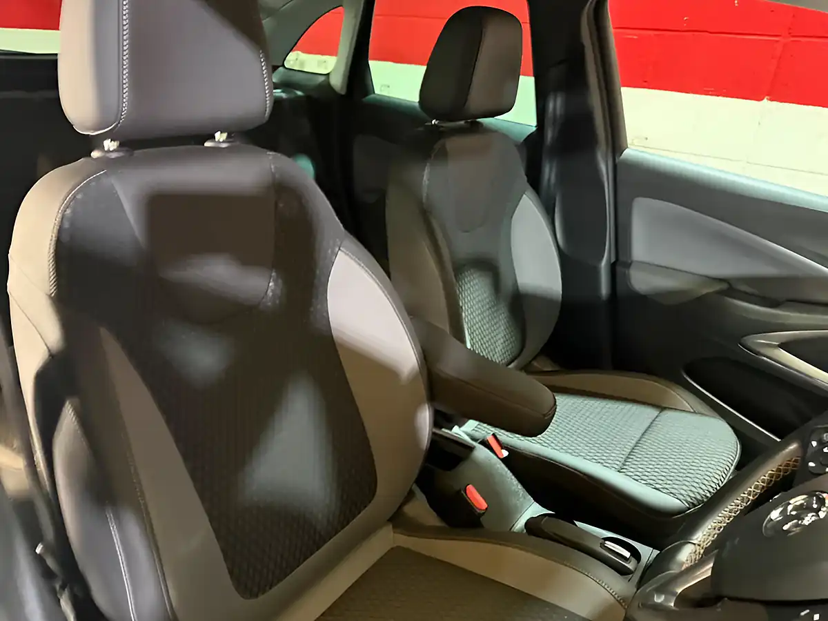Used 2018 Vauxhall Crossland X Elite Nav White - Interior and Exterior details 19