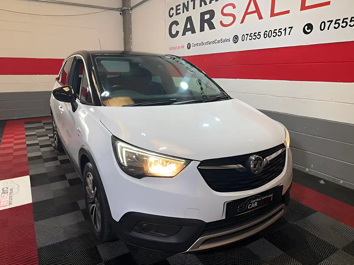 Used 2018 Vauxhall Crossland X Elite Nav White - Interior and Exterior details 5