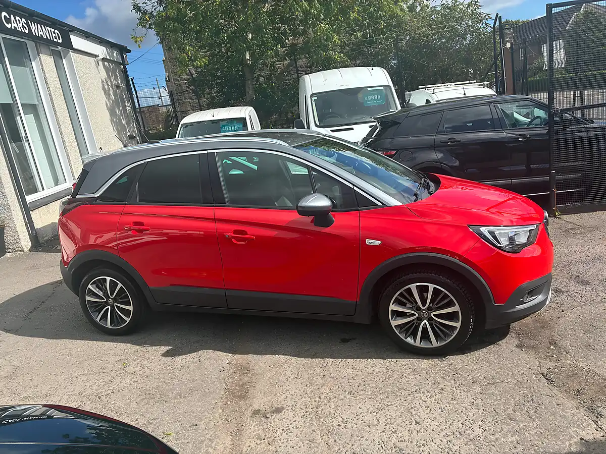 Used 2018 Vauxhall Crossland X Elite Red - Interior and Exterior details 2