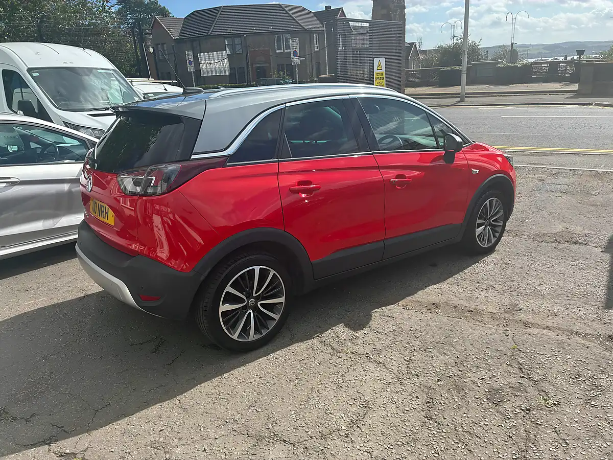 Used 2018 Vauxhall Crossland X Elite Red - Interior and Exterior details 3