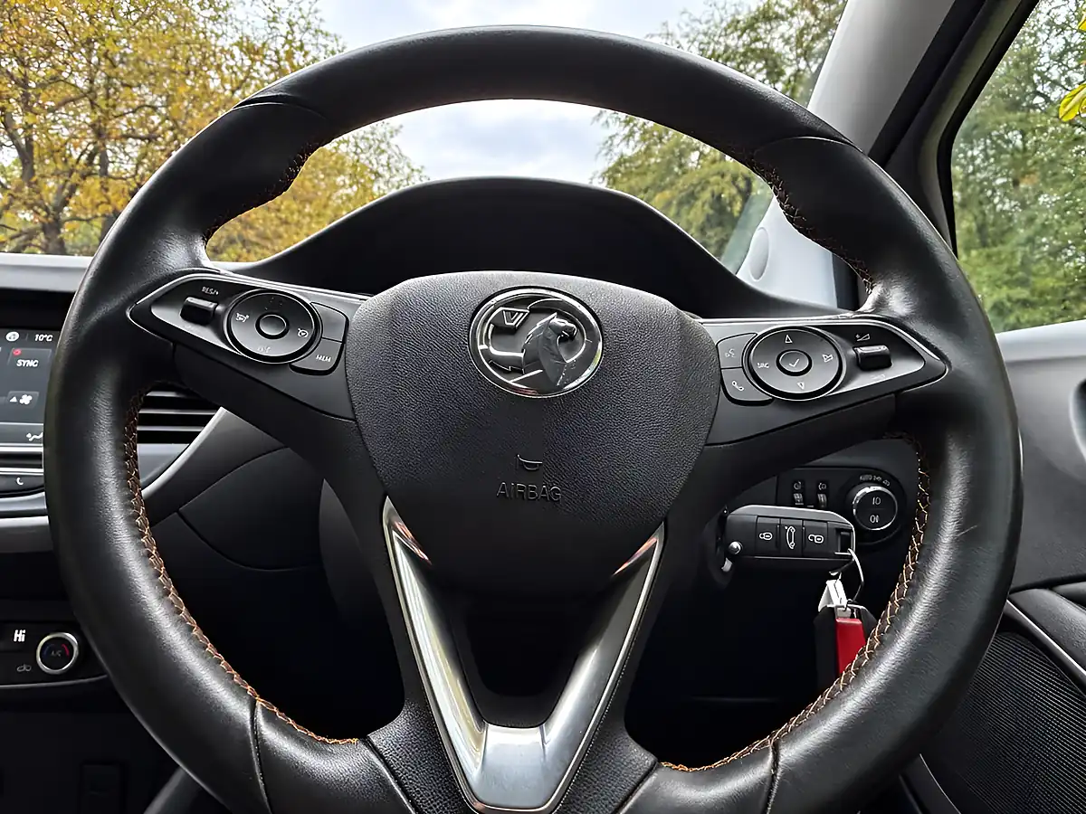 Used 2018 Vauxhall Crossland X Elite Satin Steel Grey - Interior and Exterior details 17
