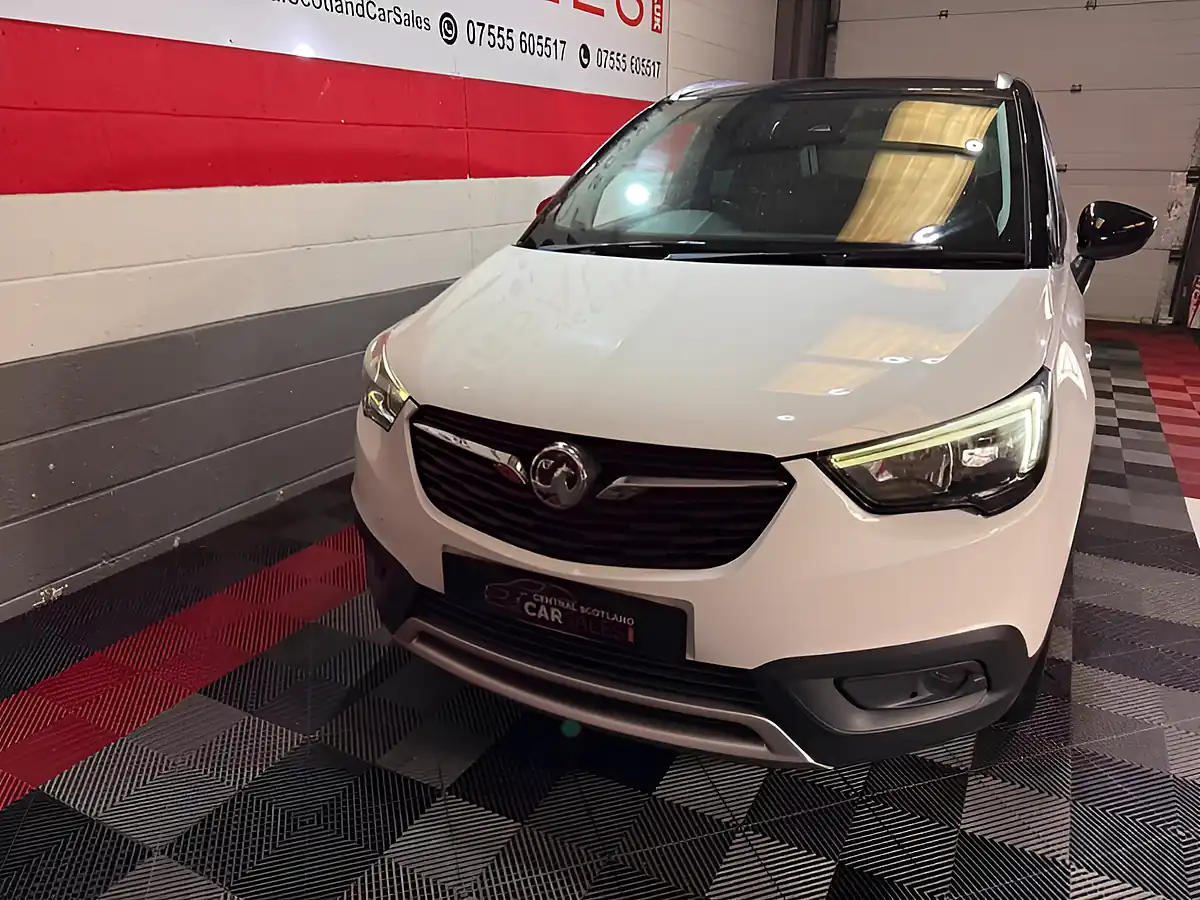 Used 2018 Vauxhall Crossland X Elite White - Interior and Exterior details 3