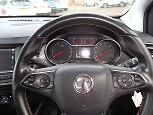 Used 2018 Vauxhall Crossland X Elite White - Interior and Exterior details 20