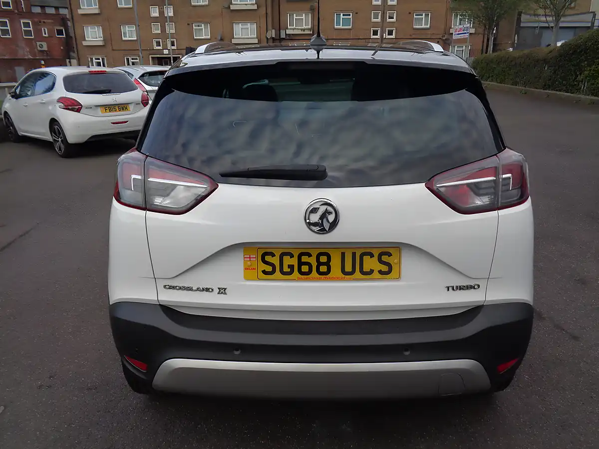 Used 2018 Vauxhall Crossland X Elite White - Interior and Exterior details 6