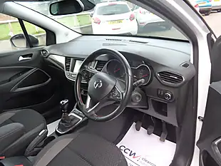 Used 2018 Vauxhall Crossland X Elite White - Interior and Exterior details 9