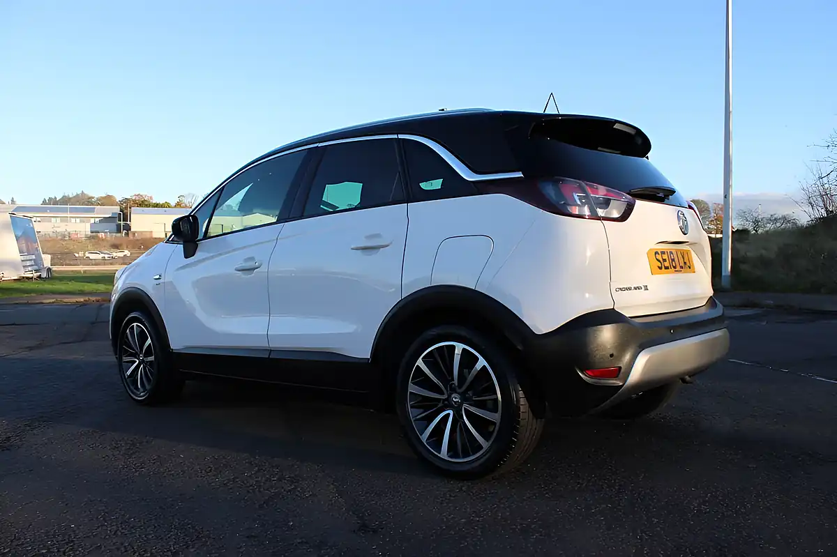 Used 2018 Vauxhall Crossland X Elite White - Interior and Exterior details 10