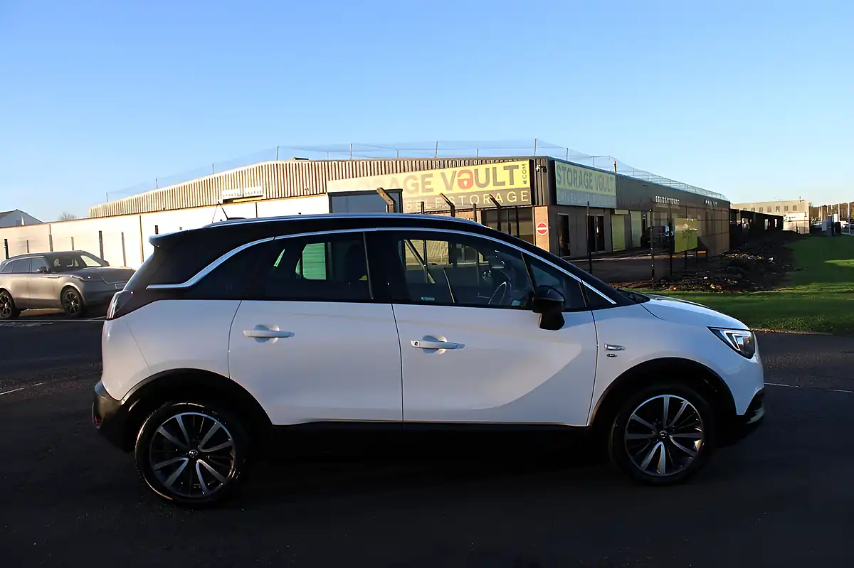 Used 2018 Vauxhall Crossland X Elite White - Interior and Exterior details 5