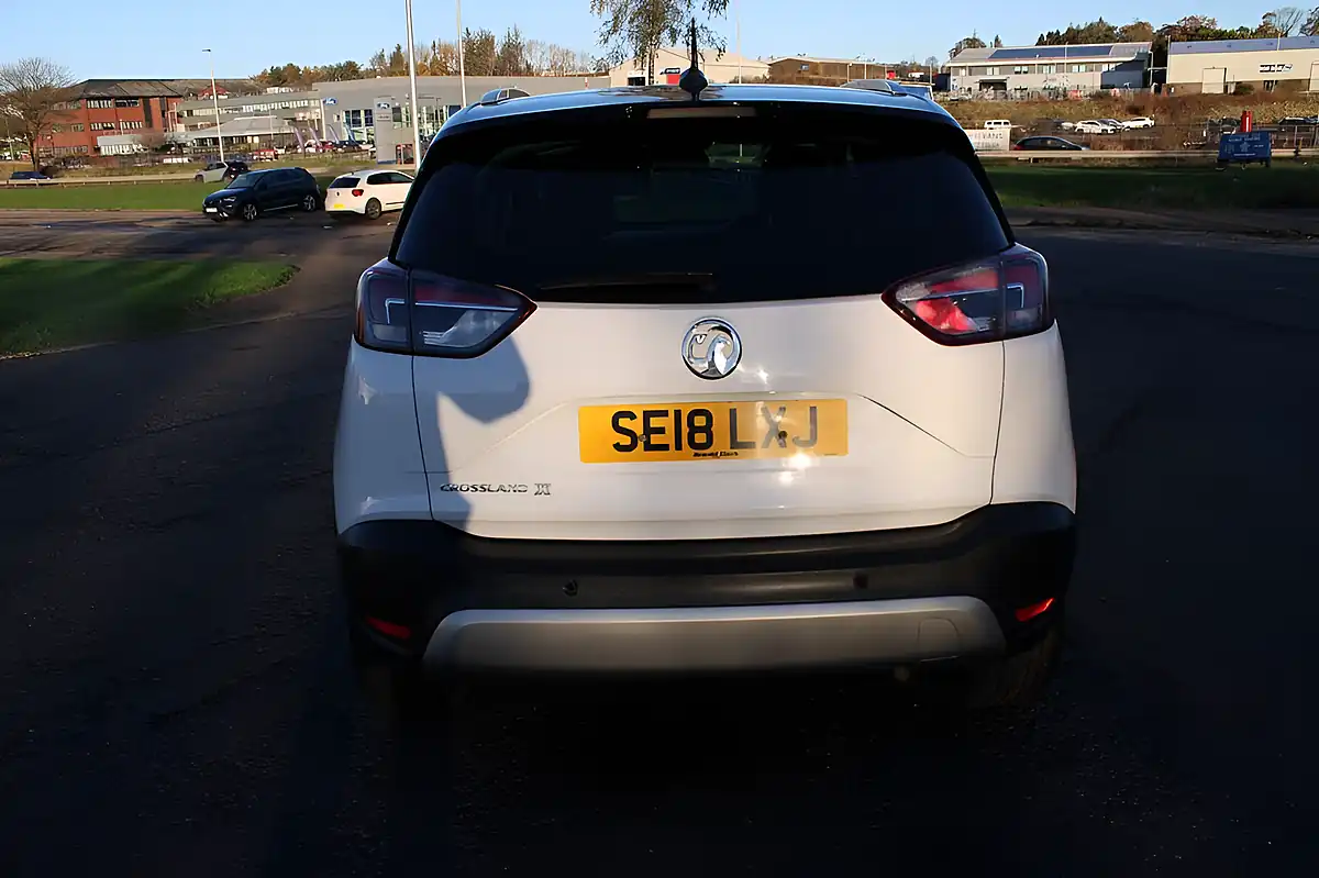 Used 2018 Vauxhall Crossland X Elite White - Interior and Exterior details 8