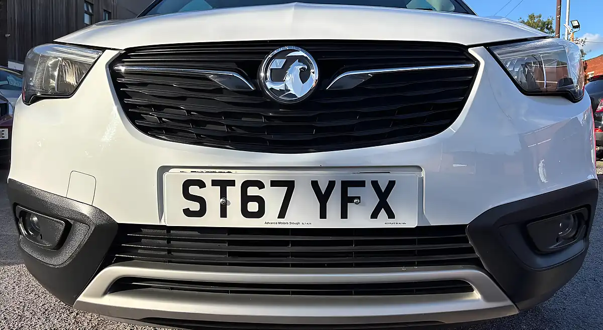 Used 2018 Vauxhall Crossland X Elite White - Interior and Exterior details 18