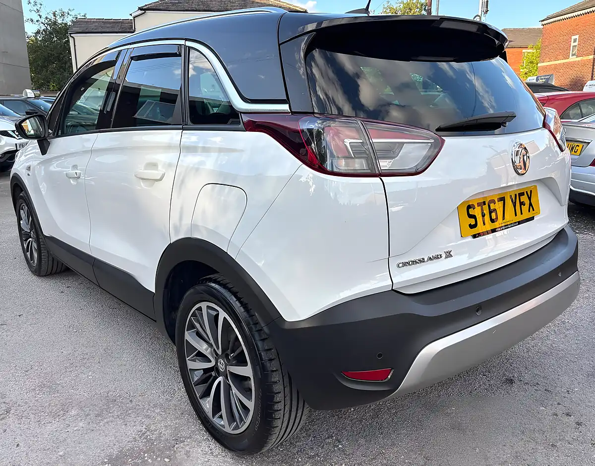 Used 2018 Vauxhall Crossland X Elite White - Interior and Exterior details 6
