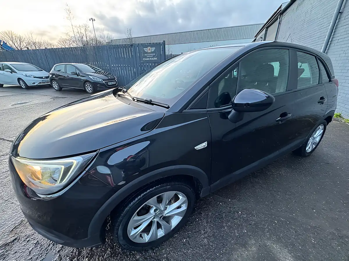 Used 2018 Vauxhall Crossland X Se Black - Interior and Exterior details 14