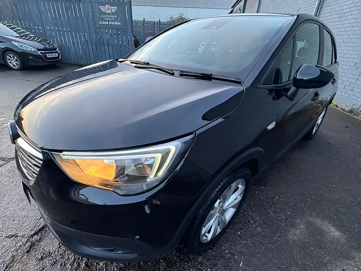 Used 2018 Vauxhall Crossland X Se Black - Interior and Exterior details 3