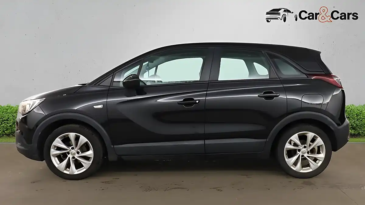 Used 2018 Vauxhall Crossland X Se Black - Interior and Exterior details 10