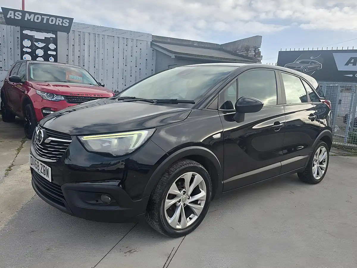 Used 2018 Vauxhall Crossland X Se Black - Interior and Exterior details 3