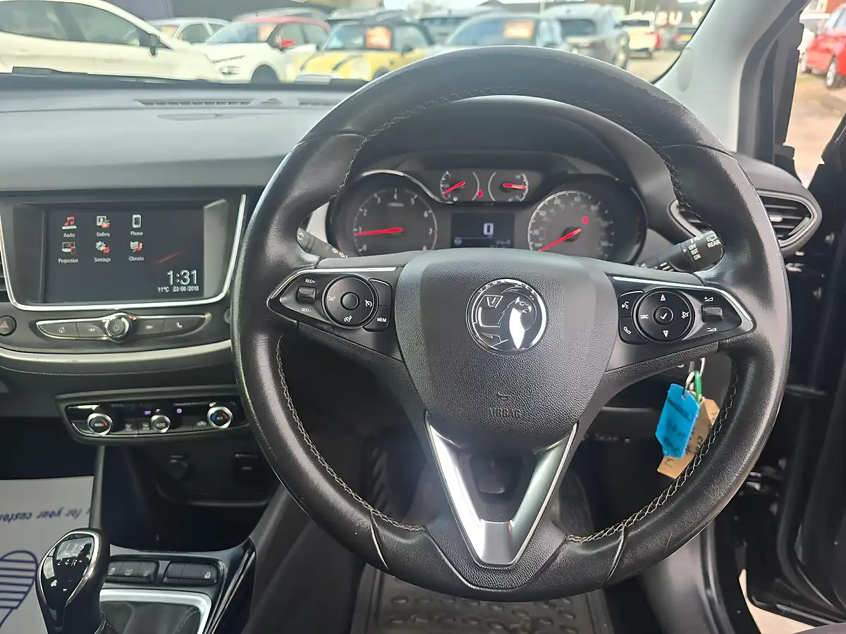 Used 2018 Vauxhall Crossland X Se Black - Interior and Exterior details 9