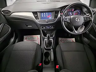 Used 2018 Vauxhall Crossland X Se Blue - Interior and Exterior details 14