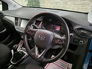 Used 2018 Vauxhall Crossland X Se Blue - Interior and Exterior details 5