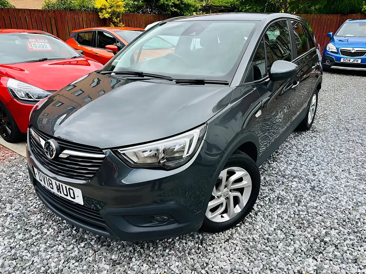 Used 2018 Vauxhall Crossland X Se Grey - Interior and Exterior details 12