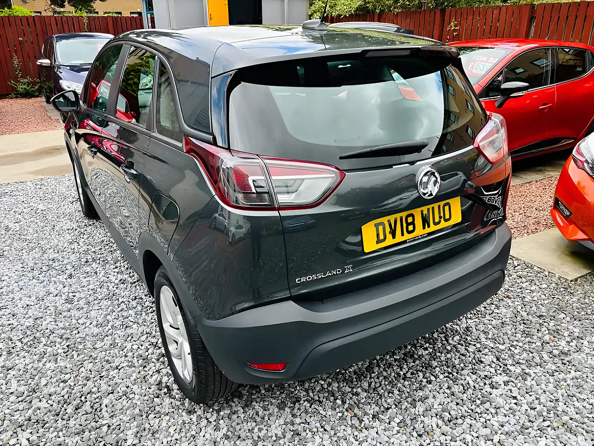 Used 2018 Vauxhall Crossland X Se Grey - Interior and Exterior details 6