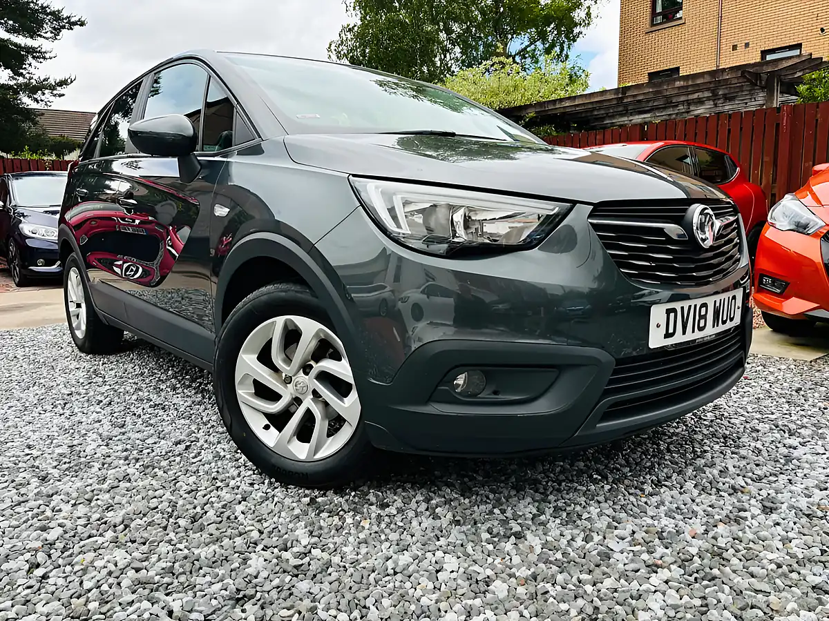 Used 2018 Vauxhall Crossland X Se Grey - Interior and Exterior details 8