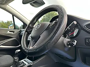 Used 2018 Vauxhall Crossland X Se Grey - Interior and Exterior details 13