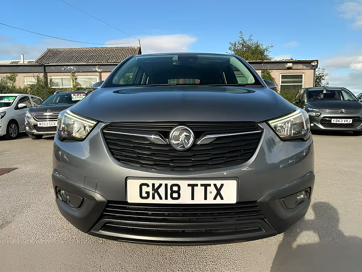 Used 2018 Vauxhall Crossland X Se Grey - Interior and Exterior details 3