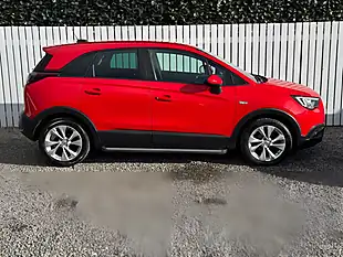 Used 2018 Vauxhall Crossland X Se Nav Red - Interior and Exterior details 8