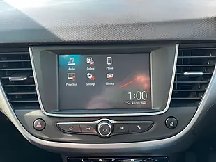 Used 2018 Vauxhall Crossland X Se Silver - Interior and Exterior details 16