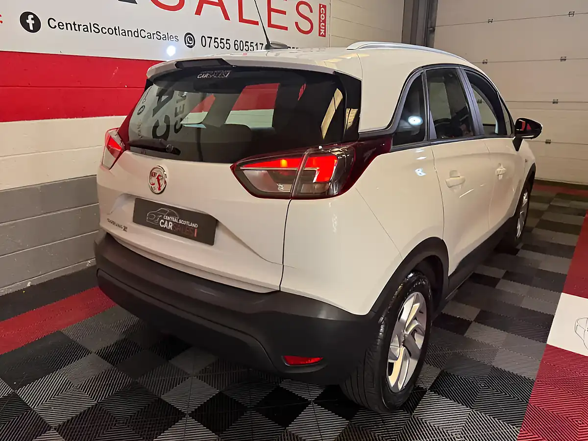 Used 2018 Vauxhall Crossland X Se White - Interior and Exterior details 19