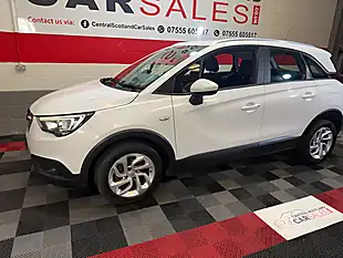 Used 2018 Vauxhall Crossland X Se White - Interior and Exterior details 3