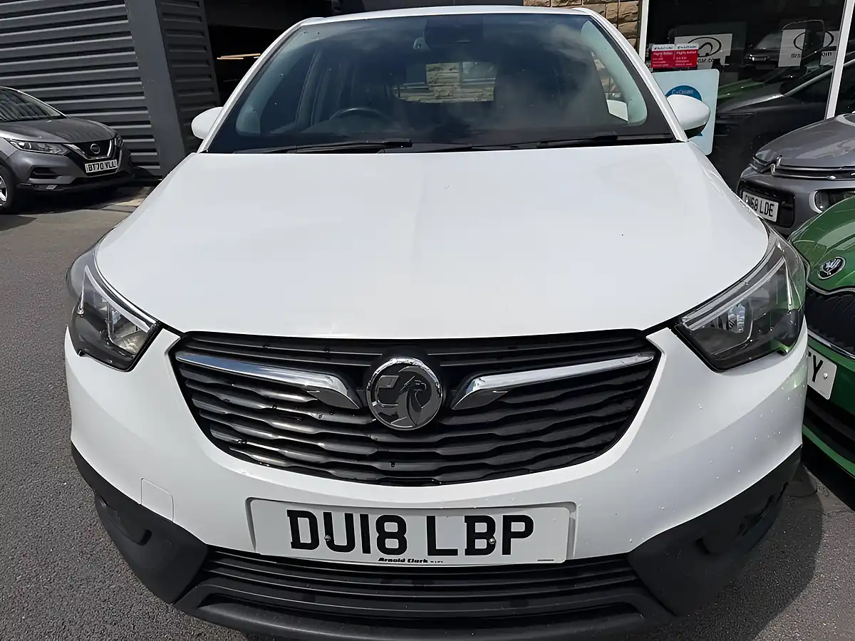 Used 2018 Vauxhall Crossland X Se White - Interior and Exterior details 6