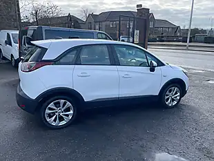 Used 2018 Vauxhall Crossland X Se White - Interior and Exterior details 3