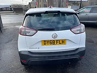 Used 2018 Vauxhall Crossland X Se White - Interior and Exterior details 5